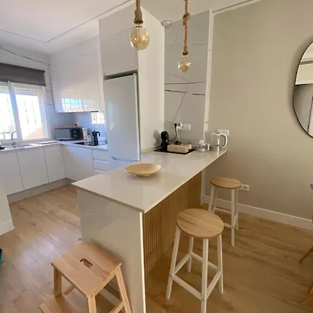 Apartamento Fabuloso Apto 1-5 Personas Torrequebrada-benalmadena Piscina Terraza Parking Wi-fi *