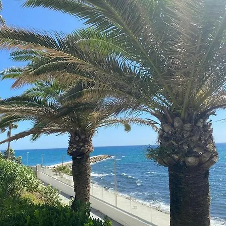 Apartamento Fabuloso Apto 1-5 Personas Torrequebrada-benalmadena Piscina Terraza Parking Wi-fi Benalmádena
