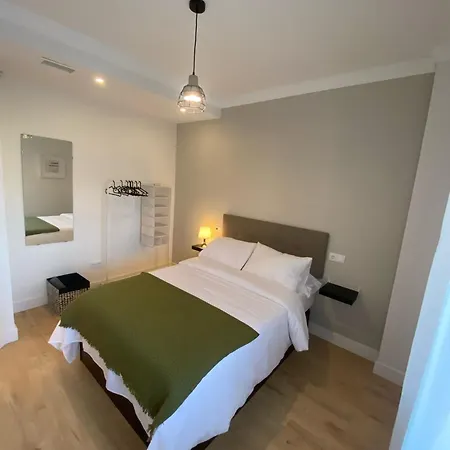 Apartamento Fabuloso Apto 1-5 Personas Torrequebrada-benalmadena Piscina Terraza Parking Wi-fi *