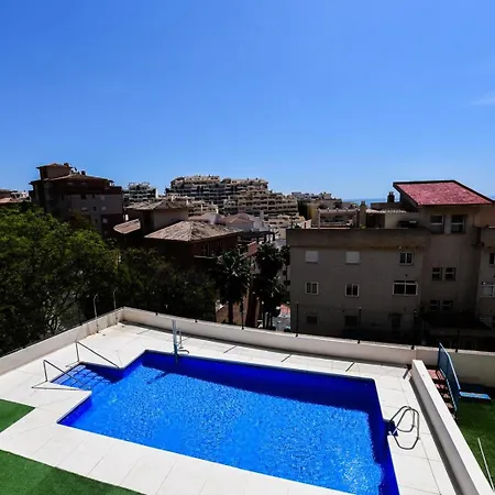 Apartamento Fabuloso Apto 1-5 Personas Torrequebrada-benalmadena Piscina Terraza Parking Wi-fi Benalmádena