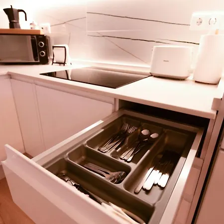 Apartamento Fabuloso Apto 1-5 Personas Torrequebrada-benalmadena Piscina Terraza Parking Wi-fi *